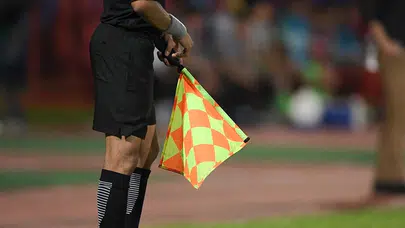 FIFA yeni ofsayt kuralını onayladı: Tüm vücut şartı geliyor