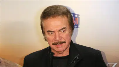 Orhan Gencebay koronavirüs şüphesiyle hastaneye kaldırıldı