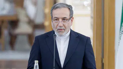 İran Dışişleri Bakanı Erakçi’den Pakistan’a teşekkür mesajı