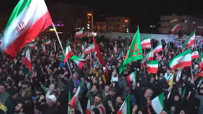 Ateşkes sonrası Tahran’da halk sokaklara döküldü ABD ve İsrail karşıtı gösteriler öne çıktı