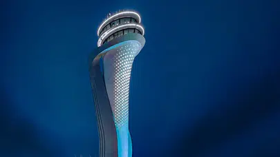 Otizm farkındalığı için Sabiha Gökçen Kulesi mavi ışıkla aydınlatıldı