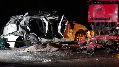 Burdur'da feci kaza: Anne hayatını kaybetti, 4 kişi yaralı