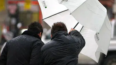 Sıcaklıklar düşüyor, 12 il için sağanak ve sel uyarısı yapıldı