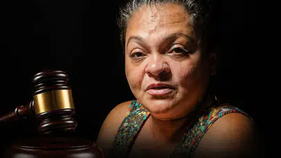 Brezilya'da kızına saldıran kişiyi öldüren anne serbest kaldı