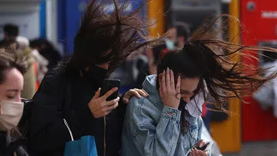 AKOM’dan İstanbul için saatli uyarı sağanak ve dondurucu hava etkili olacak