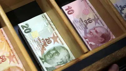 Temmuzda asgari ücrete ara zam var mı? Güncellemesi mecbur dedi duyurdu