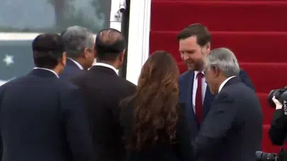 ABD heyeti İran görüşmeleri için Pakistan’da!