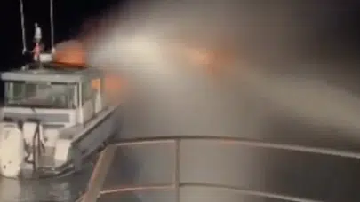 Kadıköy açıklarındaki teknede yangın paniği