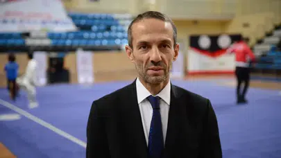 Abdurrahman Akyüz kimdir, Erbakan'a yakın isim neden partisinden ayrıldı?