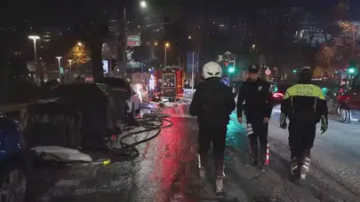 Beşiktaş’ta elektrikli araç alev aldı: 2 araç kullanılamaz hale geldi