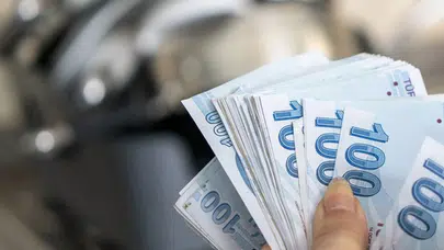 Zam iddiası gündemde: Asgari ücrete ve emekli maaşına yeni düzenleme mi geliyor?