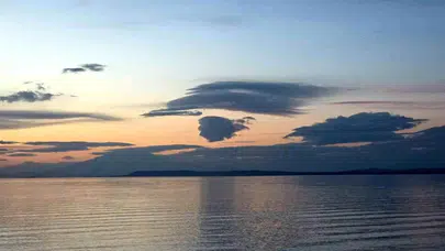 Van’da görsel şölen: İnsan silüetli bulut görüntülendi