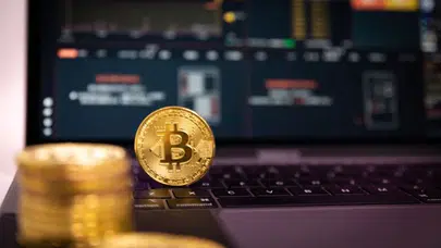Ateşkes kripto piyasalarda alımları tetikledi! Bitcoin en yüksek seviyesine çıktı