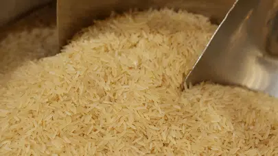 Market rafında skandal görüntü: Pirinçteki manzara sonrası cezai işlem