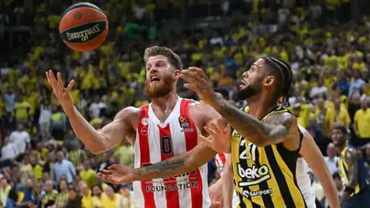 Olympiakos Fenerbahçe Beko maçı saat kaçta hangi kanalda canlı yayınlanacak?