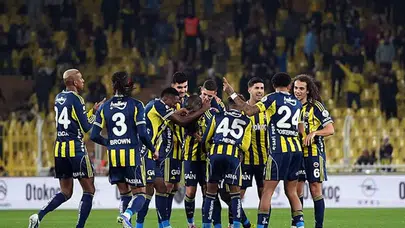 Premier Lig ekibinden Fenerbahçe’nin yıldızına transfer kancası