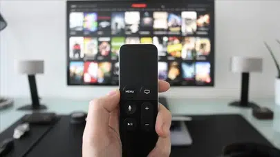 4 Mayıs Pazartesi reyting sonuçları, Uzak Şehir farkı dörde katladı