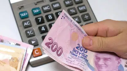 HÜR-SEN’den memur ve emekli maaşları için aylık enflasyon farkı önerisi