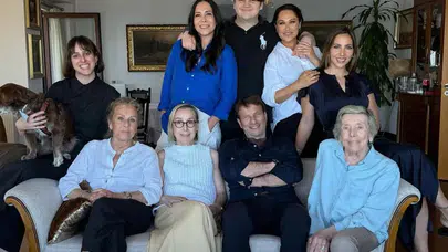Kaya Çilingiroğlu’nun eski eşleri Hülya Avşar ve Feraye Tanyolaç aynı karede buluştu