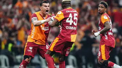 Galatasaray'dan muhteşem geri dönüş: 26. kez şampiyon oldu