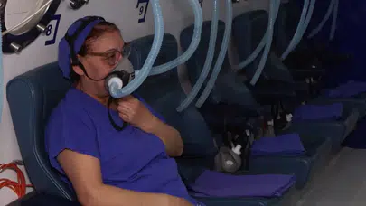 Televizyon izlerken ani görme kaybı yaşadı hastaneye kaldırıldı