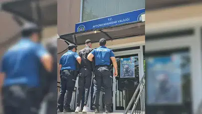 Kavga eden kadınları ayırmak isteyenleri tehdit eden şüpheli gözaltına alındı