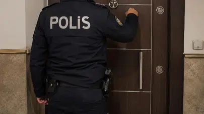 Baskına gittiği evde genç kadına cinsel saldırı suçlaması: Polis memuruna hapis cezası
