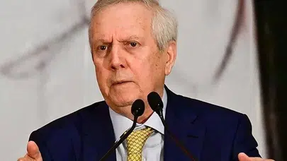 Fenerbahçe’de bir aday yarıştan çekildi: gözler Aziz Yıldırım’a çevrildi
