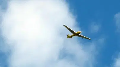 Teksas’ta küçük uçak düştü 5 kişi hayatını kaybetti