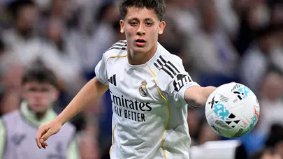 Arda Güler’e Real Madrid’de büyük onur performansıyla haftanın en iyileri arasına seçildi