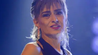 Yıldız Tilbe’nin sahne öncesi makyaj tercihi gündem oldu