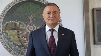 Lütfü Savaş: Partim pavyonlarda meze olarak kullanılmış