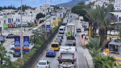 Bodrum’da bayram yoğunluğu başladı: 24 saatte 20 bin araç giriş yaptı