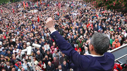 CHP İzmir İl Başkanı Güç'ten miting çağrısı: "Özgür Özel yarın İzmir’de olacak"