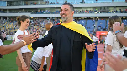 Arda Turan Ukrayna'da yılın teknik direktörü seçildi