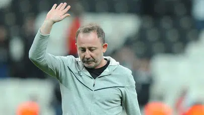 Sergen Yalçın'dan sert çıkış: "Gündemde kalmak için herkesi eleştiriyorlar"