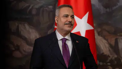 Bakan Fidan'dan Hürmüz Boğazı açıklaması: "Güvenli ve kesintisiz geçişe açık tutulmalı"
