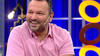Ali Sunal sahnede zor anlar yaşadı: Gösteri sırasında beklenmedik gelişme