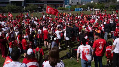 Vancouver'a Türk damgası! Sokaklar Türkiye sesleriyle inledi
