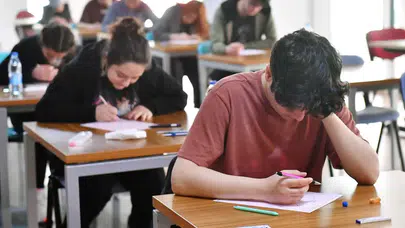YKS maratonu başlıyor! 2,5 milyon aday üniversite hayali için ter dökecek