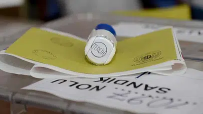 GENAR'ın son anketinde dikkat çeken sonuçlar: AK Parti ile CHP arasındaki fark gündem oldu