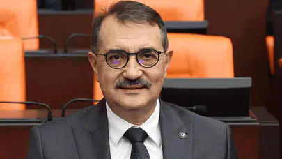 AK Partili Dönmez: "Seçilmiş temsilcinin sözünün engellenmesi kabul edilemez"