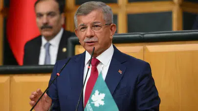 Davutoğlu'ndan kayyım uygulamalarına ilişkin açıklama: "Kayyım atama rejimine son verilmelidir"