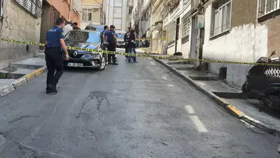 Beyoğlu'nda silahlı saldırı: 1 kişi ağır yaralı