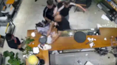 Avcılar'da kafedeki çalışanla tartışan müşteri hakkında soruşturma başlatıldı