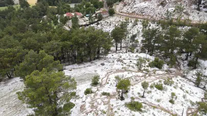 Denizli'de haziran ortasında dolu sürprizi: Tarım alanları zarar gördü