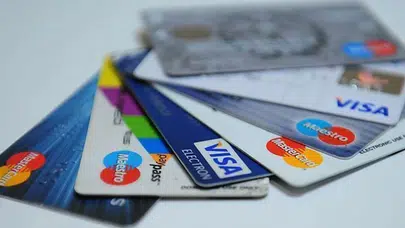 Kredi kartı borcunda zirvedeki ülkeler açıklandı! Türkiye'nin sırası merak konusu oldu