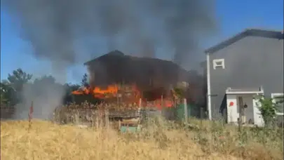 Silivri’de korkutan yangın: Villa kullanılamaz hale geldi