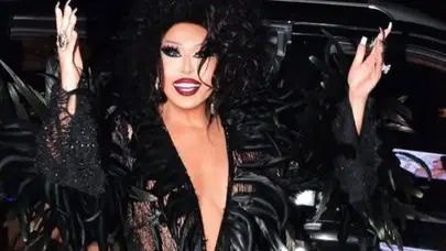 74 yaşındaki Bülent Ersoy'a 'Lolita' operasyonu! Hastane odasından paylaşım yaptı