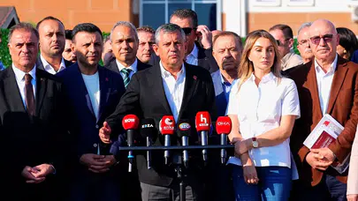 Özgür Özel'den İmamoğlu davası sonrası açıklama: "Kararlılıkla buradayız"